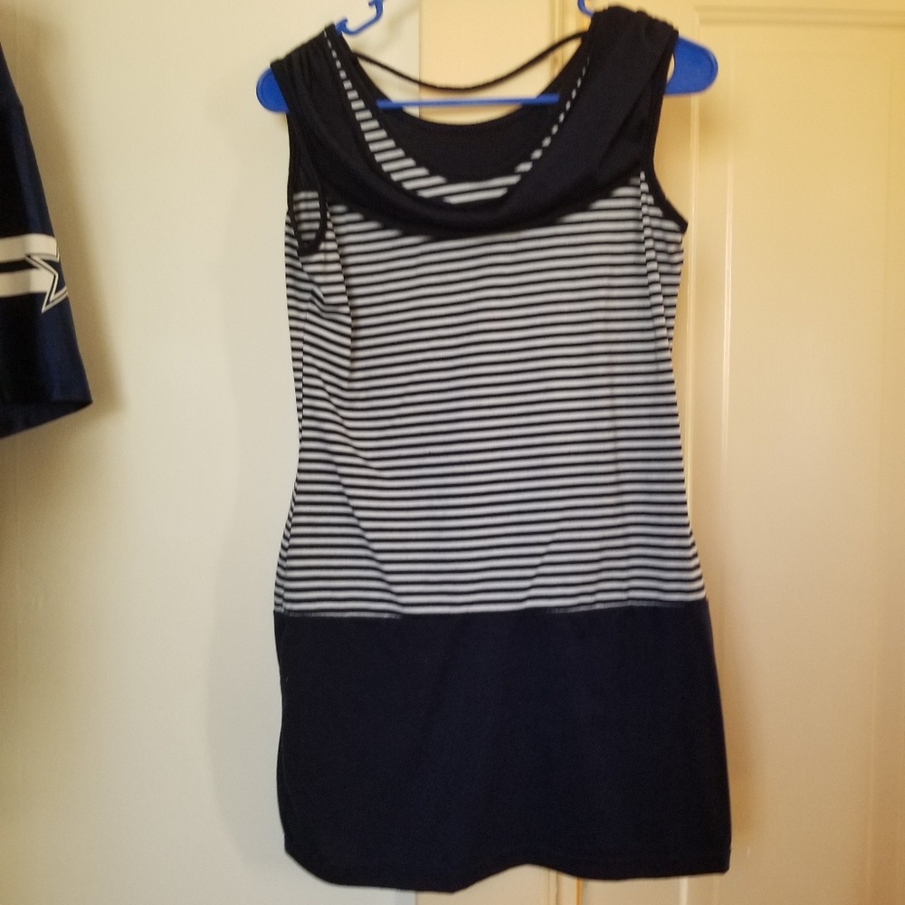 Dress / shirt